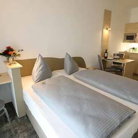 Petul An'ne 40 Szálloda 2*